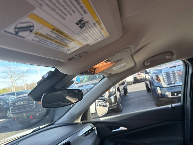 Used 2024 Buick Encore GX Sport Touring image 13