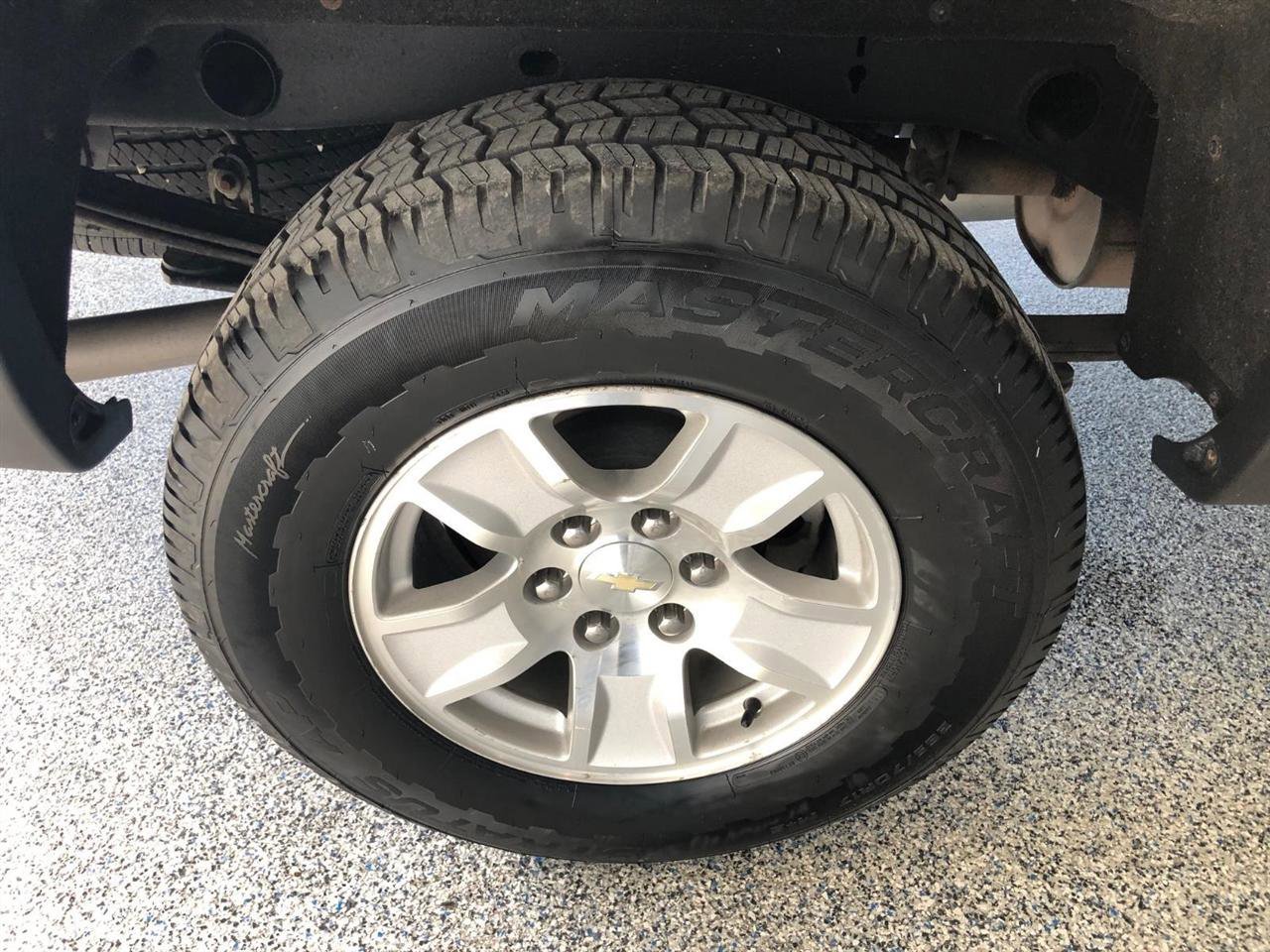 Used 2017 Chevrolet Silverado 1500 LT w/ All Star Edition image 17