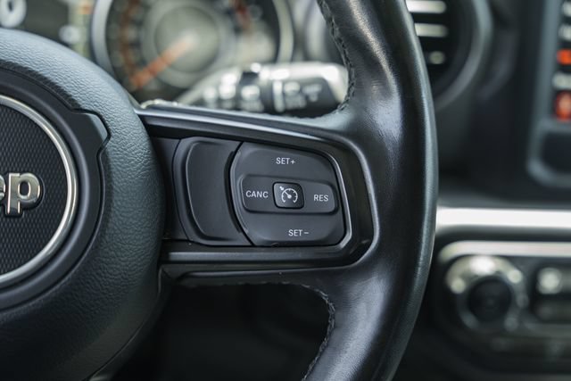 Used 2022 Jeep Wrangler Unlimited Sport AWD/4WD image 28