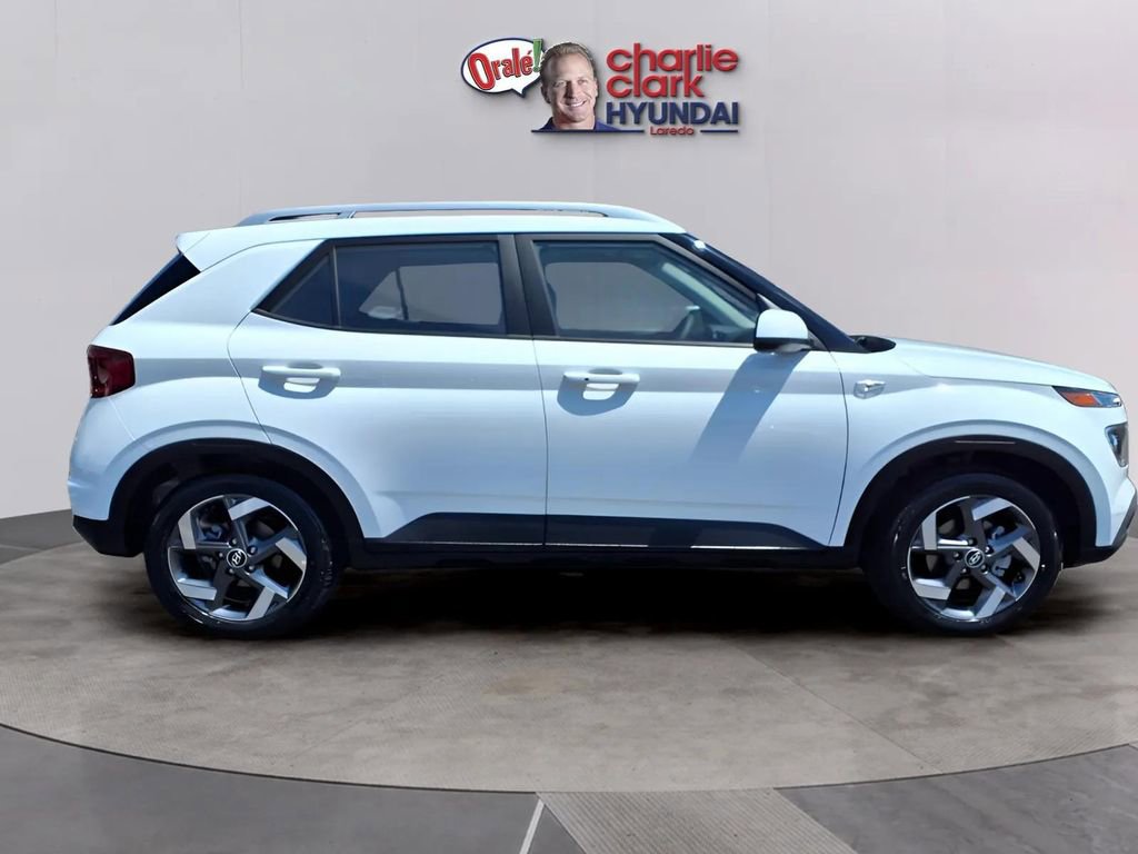 New 2026 Hyundai Venue SEL image 6