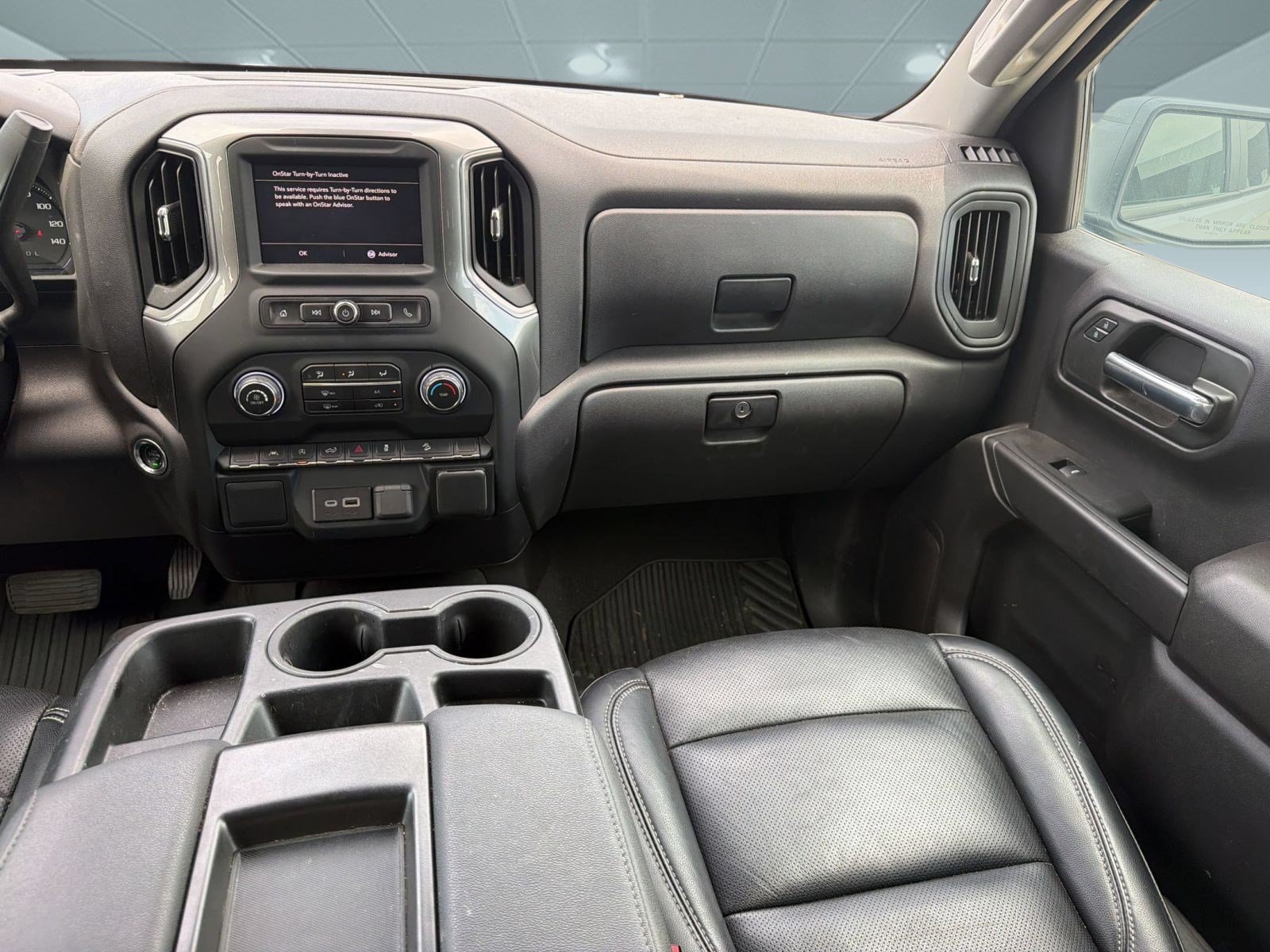 Used 2024 Chevrolet Silverado 1500 Custom Trail Boss w/ LPO, Dark Essentials Package AWD/4WD image 28