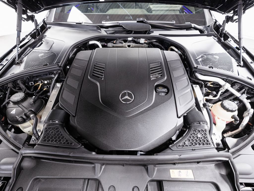 Used 2023 Mercedes-Benz S 580 4MATIC Sedan image 38
