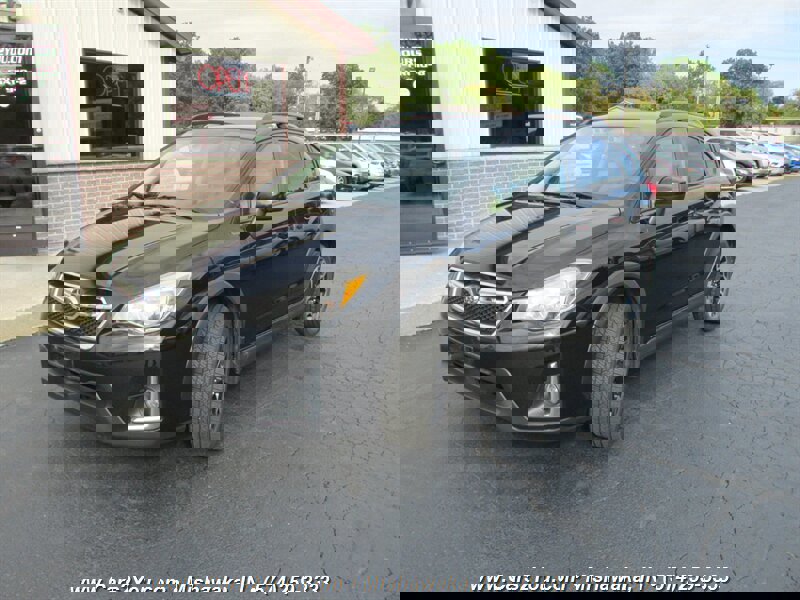 Used 2017 Subaru Crosstrek 2.0i Premium image 3