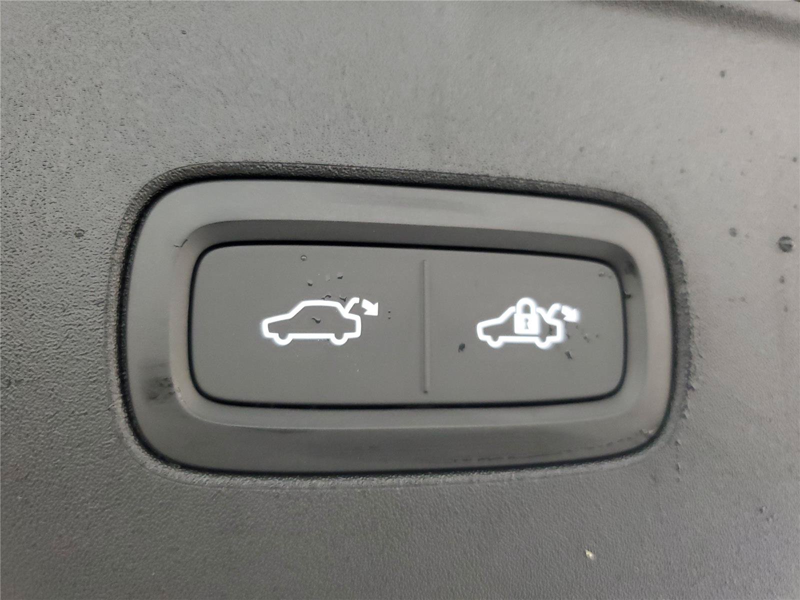 New 2026 Volvo EX90 Ultra AWD/4WD image 9