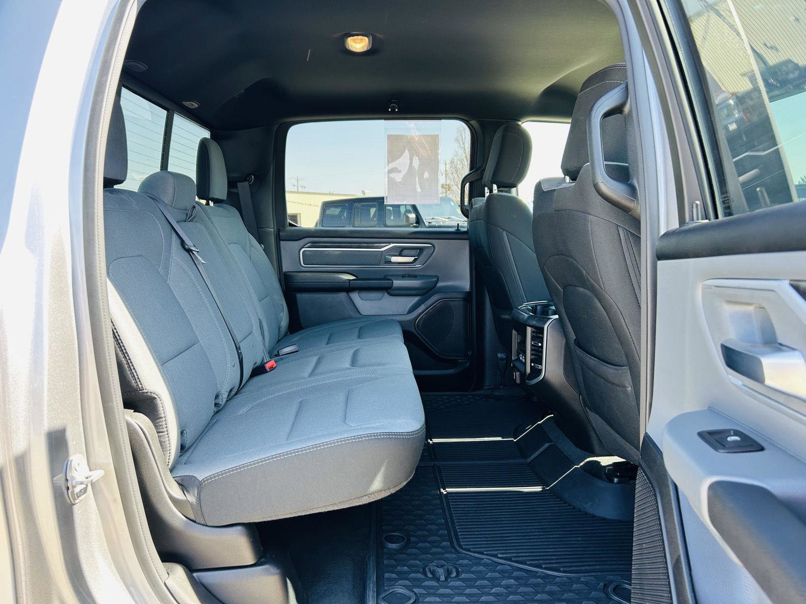 Used 2021 RAM 1500 Big Horn image 27