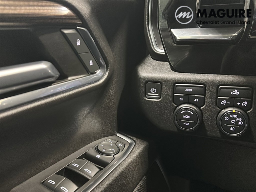 Used 2023 Chevrolet Silverado 1500 RST image 14