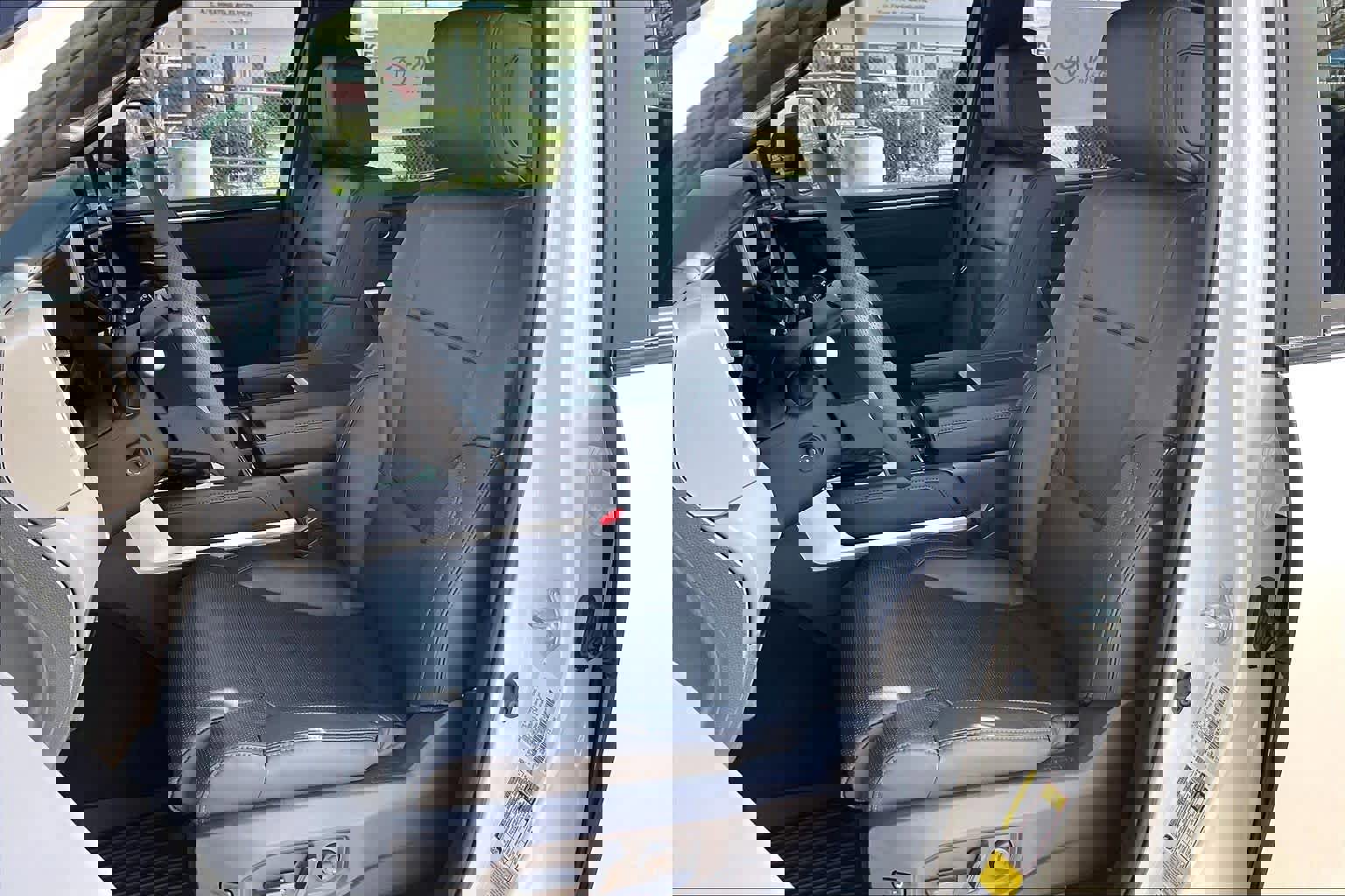 New 2026 Toyota Tundra Platinum w/ TRD Off-Road Package image 9