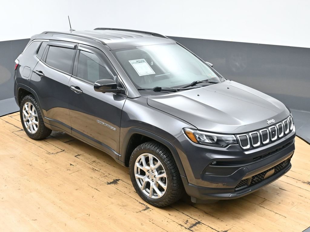 Used 2022 Jeep Compass Latitude AWD/4WD image 43