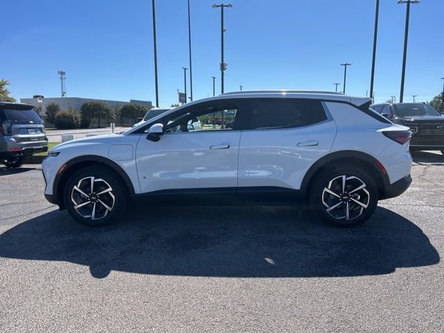 New 2026 Chevrolet Equinox EV LT image 6
