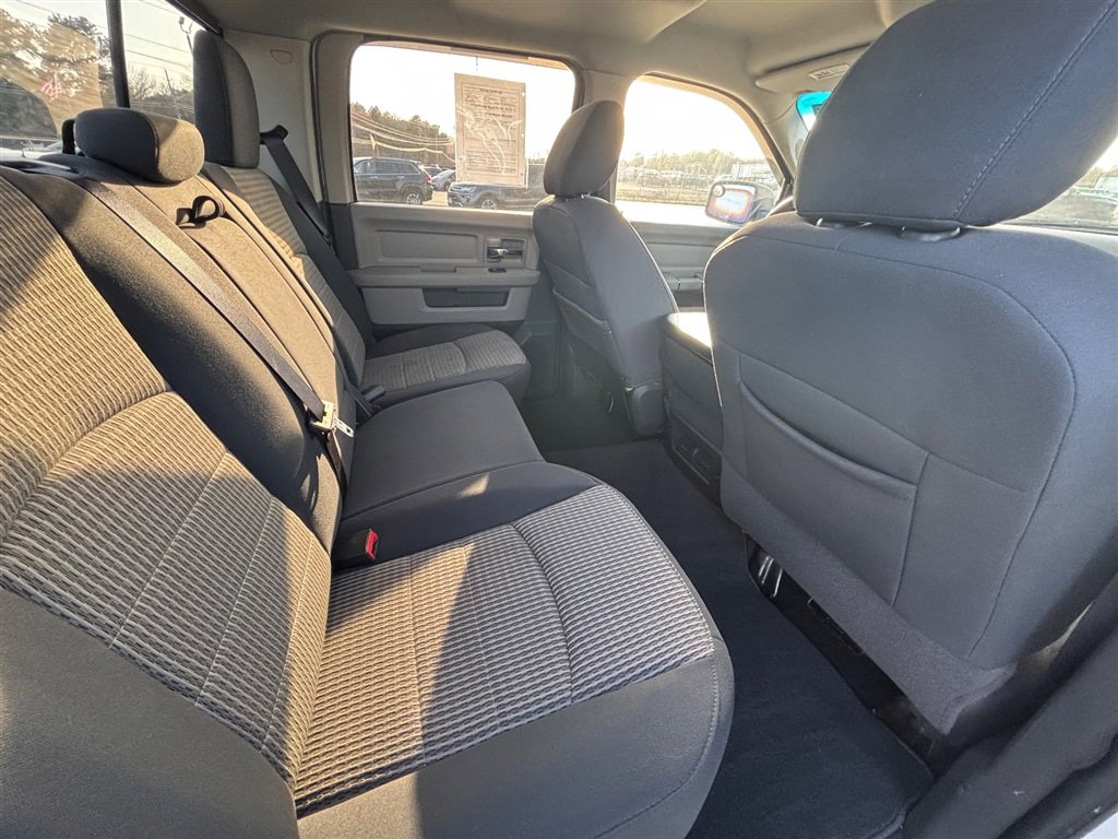 Used 2012 RAM 1500 Big Horn w/ Luxury Group image 17