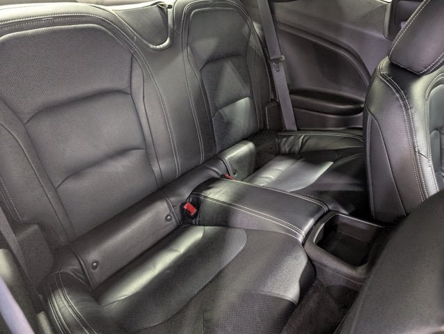 Used 2021 Chevrolet Camaro LT RWD image 16