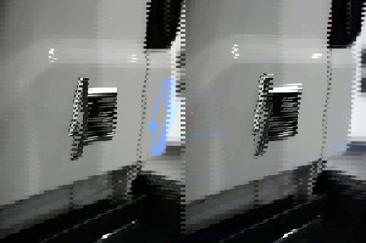 Used 2022 Ford F150 Lightning Pro image 13