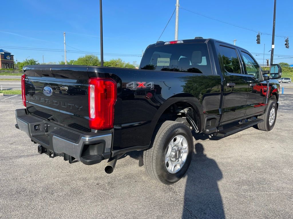 Used 2026 Ford F250 XLT AWD/4WD image 4