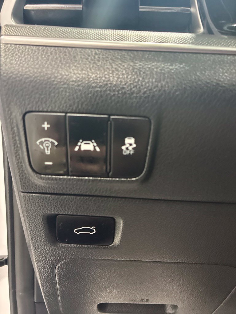 Used 2022 Kia K5 LXS AWD/4WD image 18