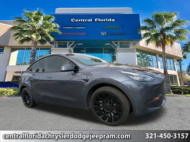 Used 2023 Tesla Model Y Long Range image 1