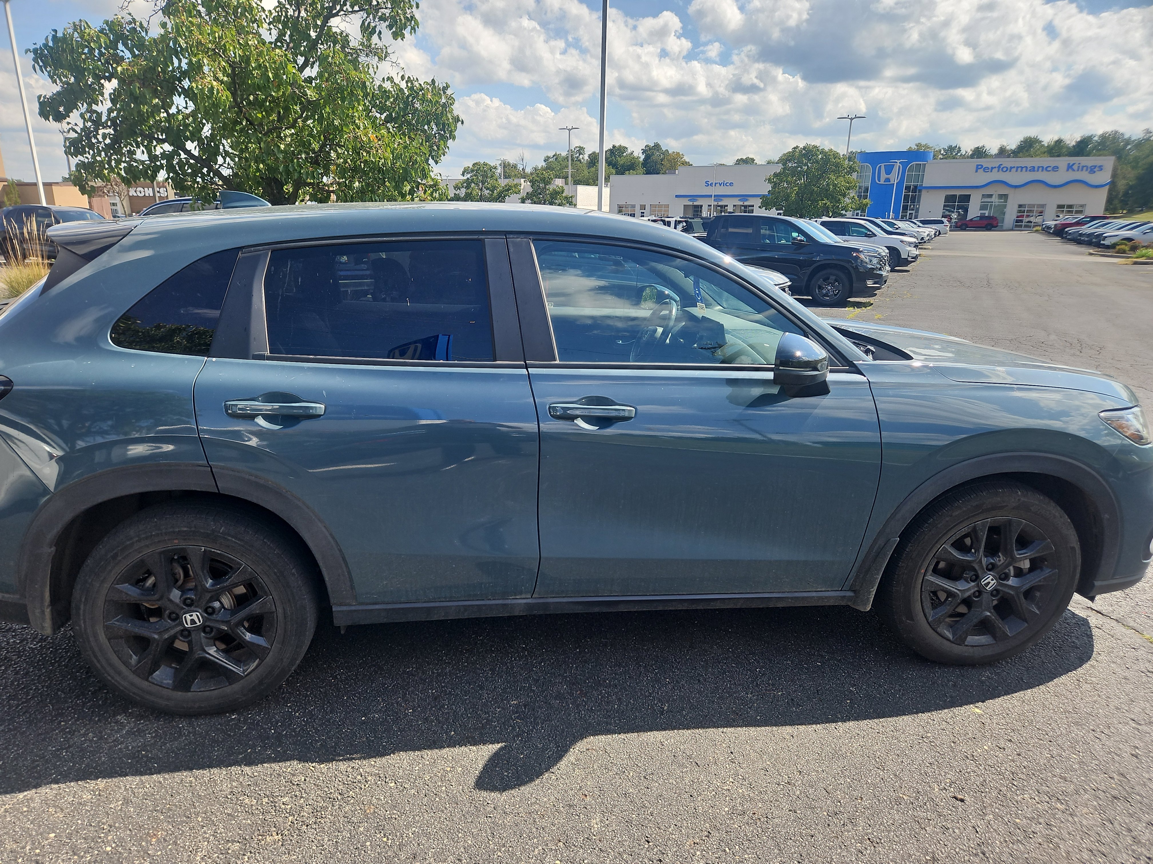 Used 2024 Honda HR-V Sport image 9