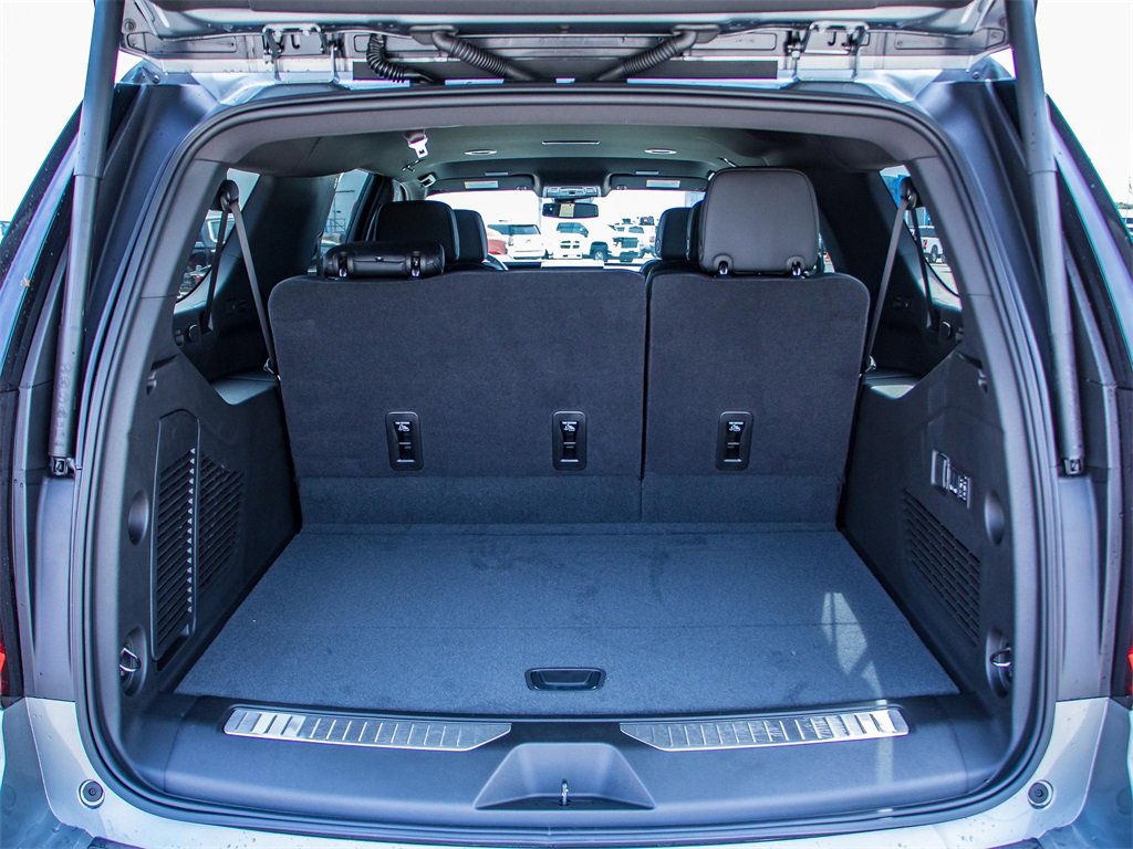 New 2025 GMC Yukon XL Denali image 10