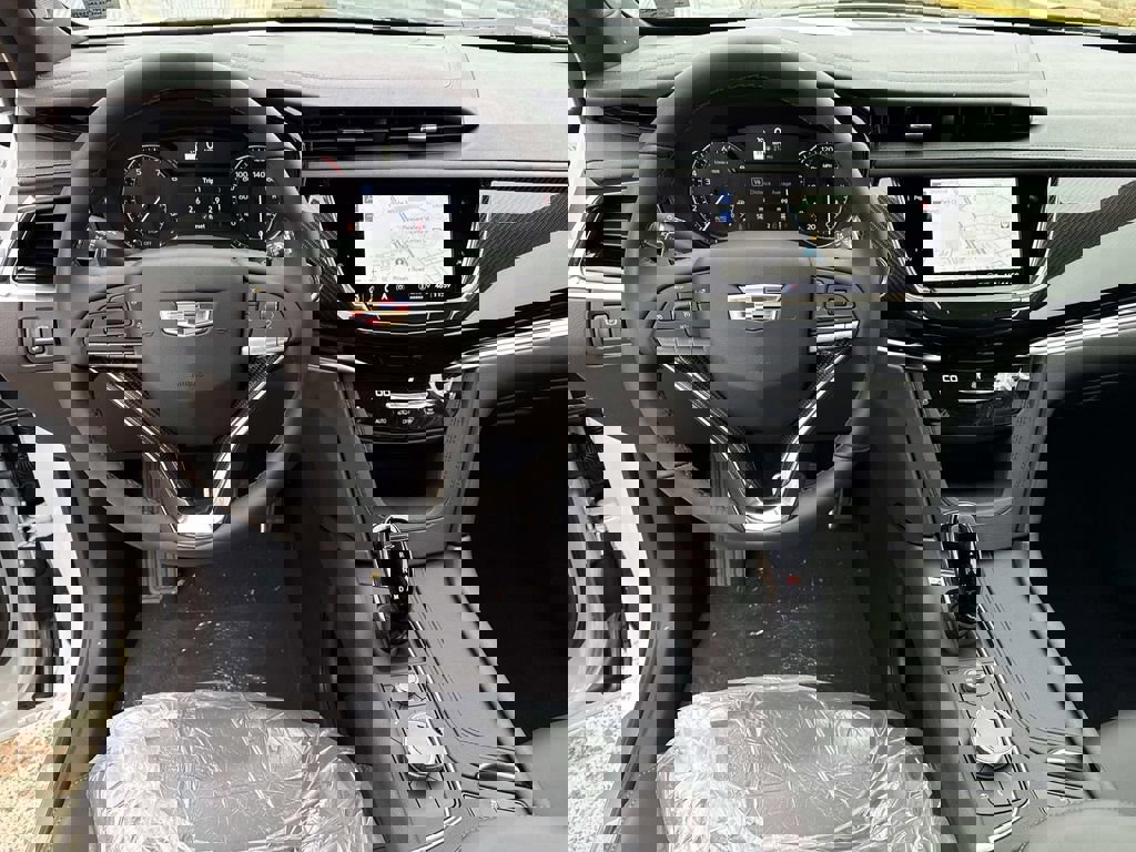 New 2025 Cadillac XT6 Sport w/ LPO, Floor Liner Package image 10