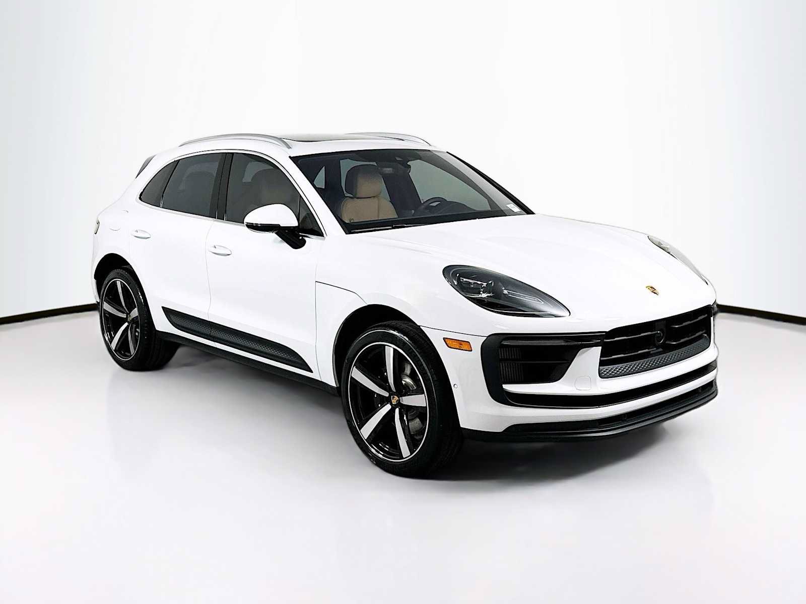 Used 2026 Porsche Macan S AWD/4WD image 7