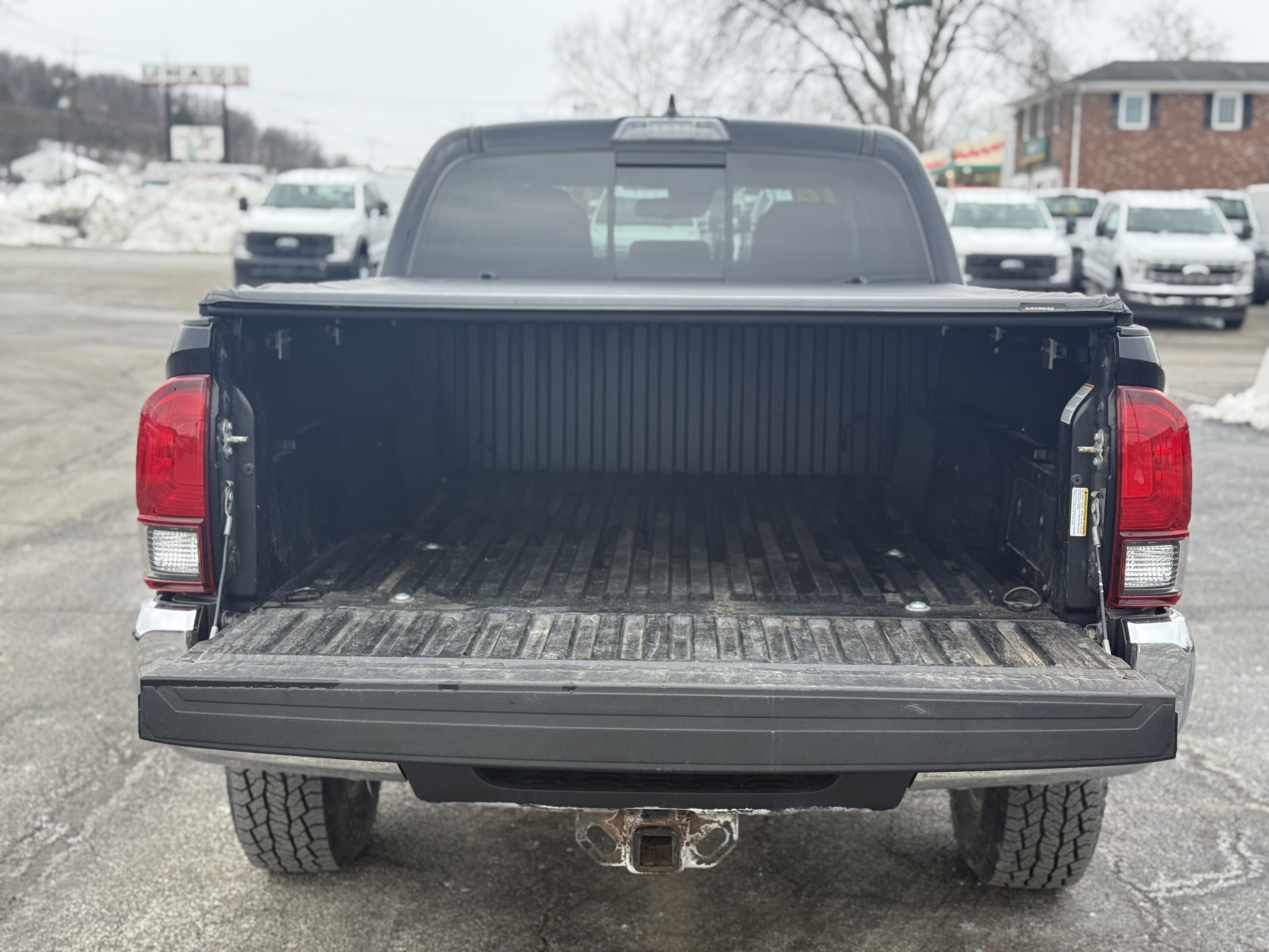 Used 2019 Toyota Tacoma SR5 image 4