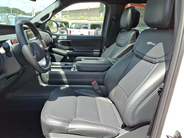 New 2027 Ford Expedition Max Platinum w/ Stealth Performance Package AWD/4WD image 8