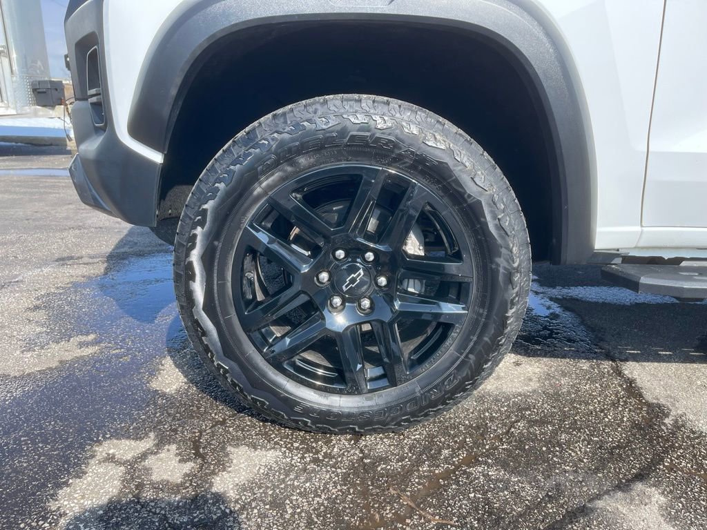 Used 2025 Chevrolet Colorado Trail Boss w/ Midnight Edition image 28