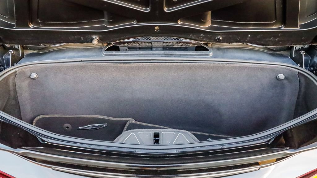 Used 2020 Chevrolet Corvette Stingray w/ 2LT Preferred Equipment Group image 25