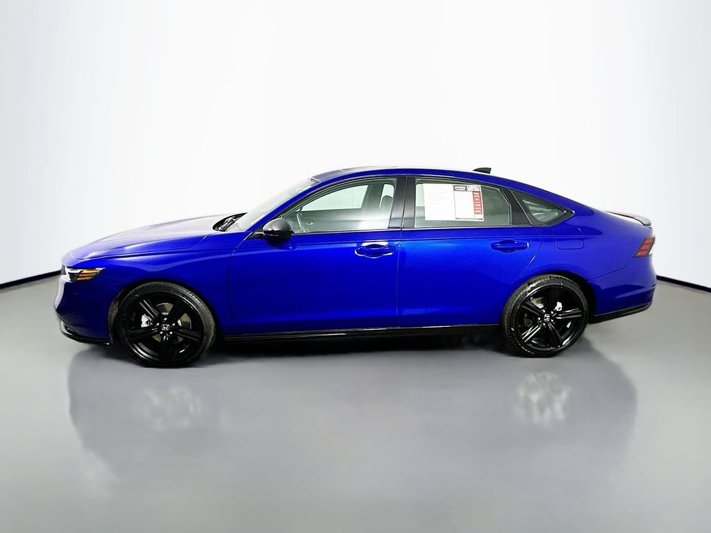Used 2025 Honda Accord Sport image 5