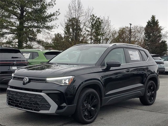 New 2026 Volkswagen Taos SE image 32