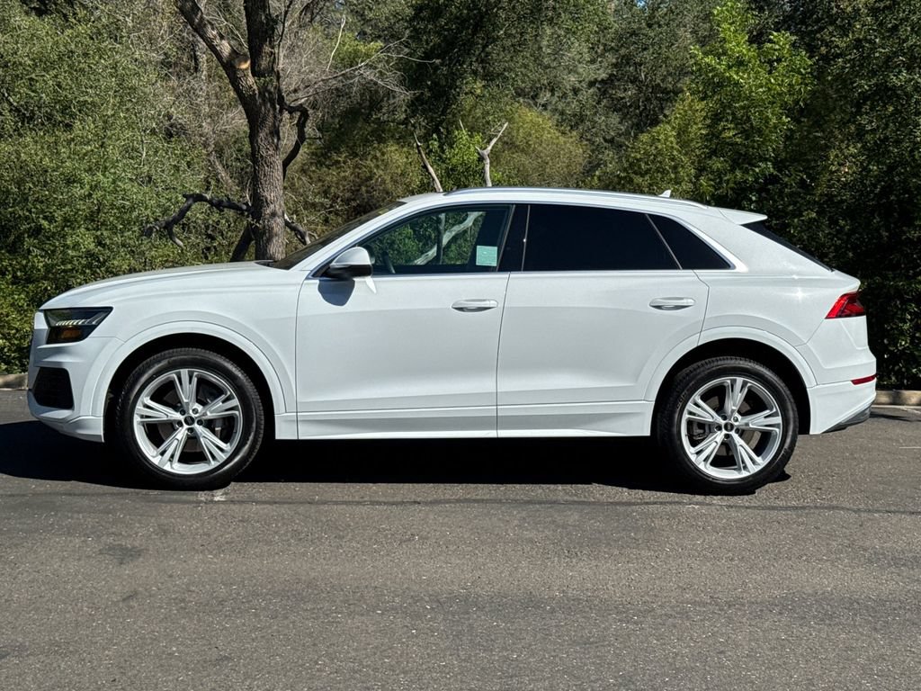 Certified 2023 Audi Q8 Premium AWD/4WD image 8