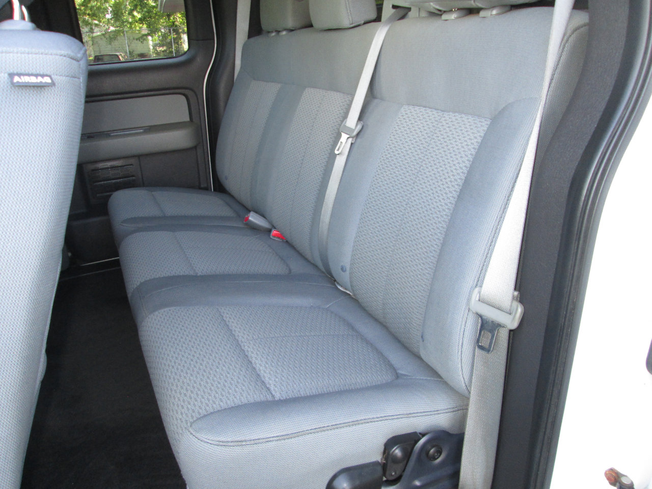 Used 2013 Ford F150 XLT w/ XLT Chrome Pkg image 39