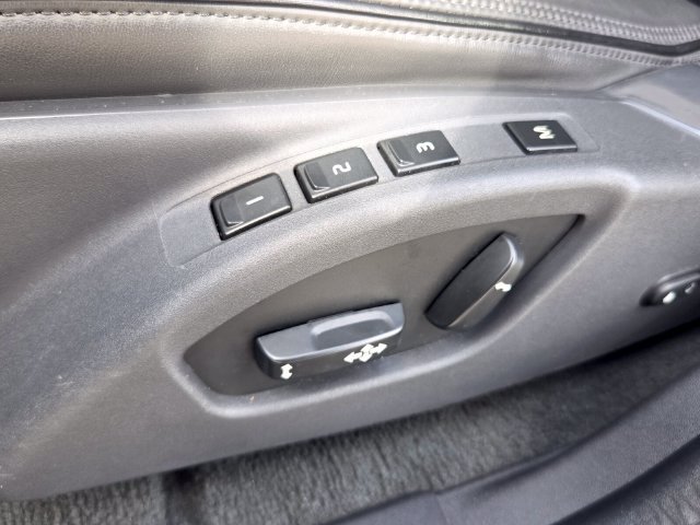 Used 2015 Volvo XC60 T5 Platinum w/ Inscription Package FWD image 18