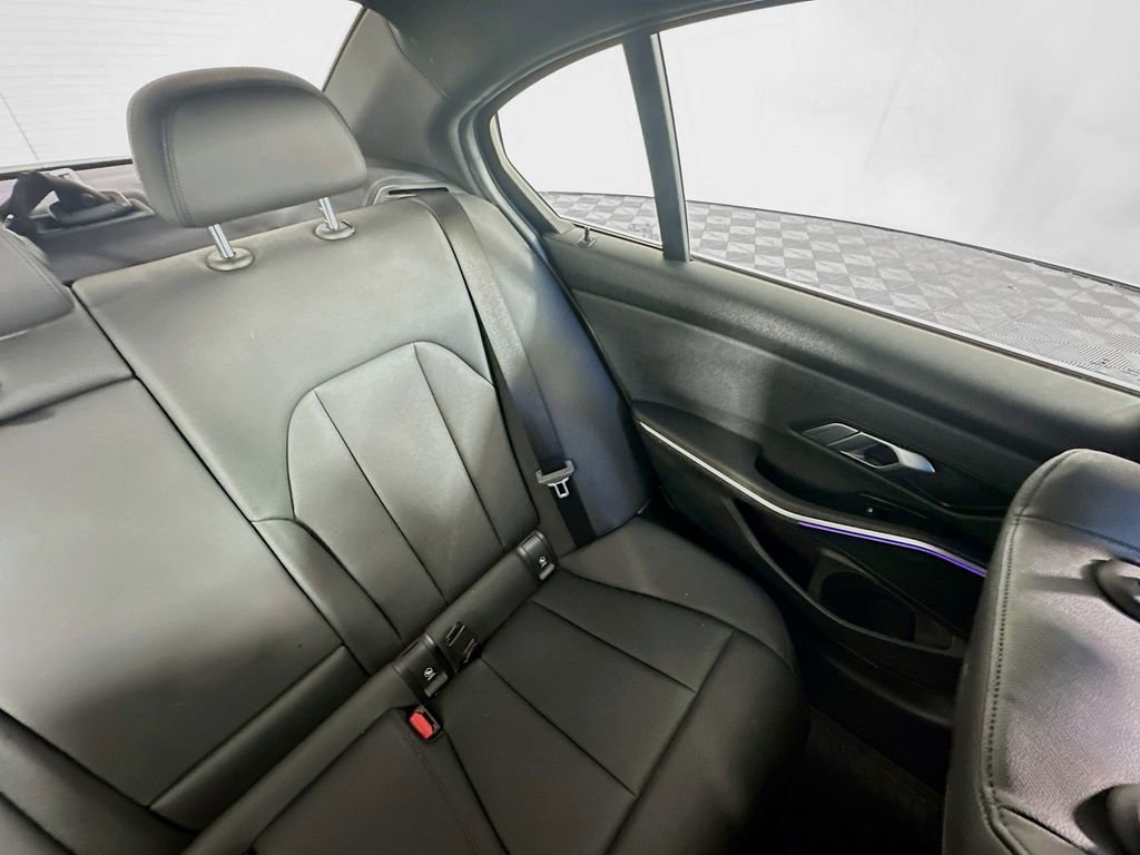 Used 2021 BMW 330i xDrive Sedan image 14