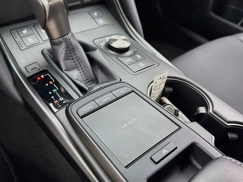 Used 2024 Lexus IS 300 w/ Comfort Package RWD image 20