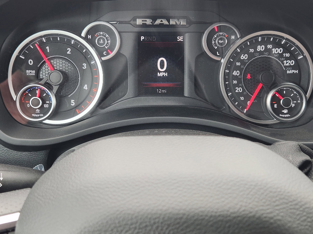 New 2026 RAM 5500 4x4 Crew Cab image 14