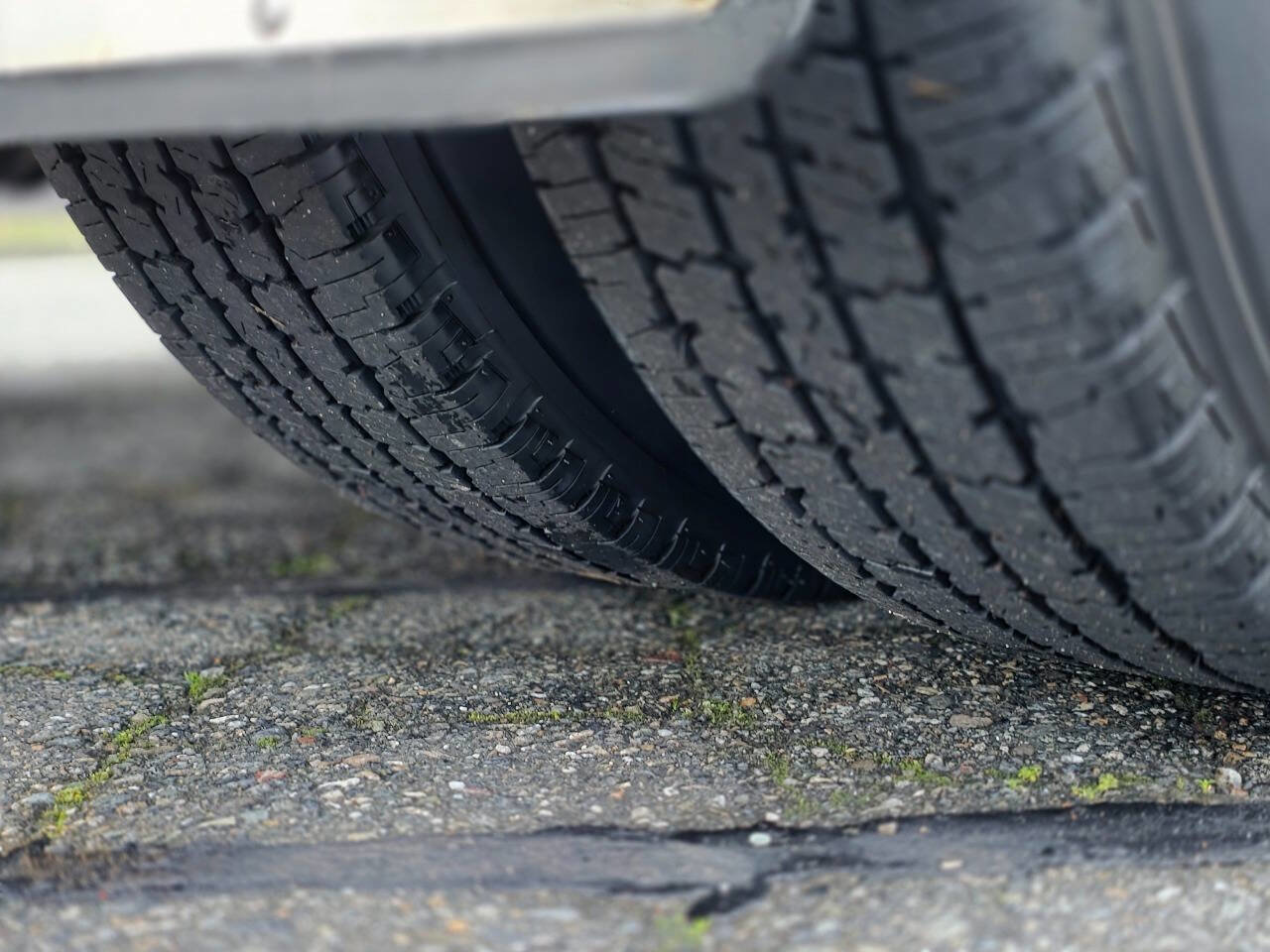 Used 2011 Chevrolet Silverado 3500 LTZ image 45