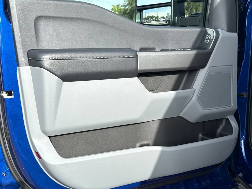 New 2026 Ford F250 XLT w/ Tremor Off-Road Package AWD/4WD image 18