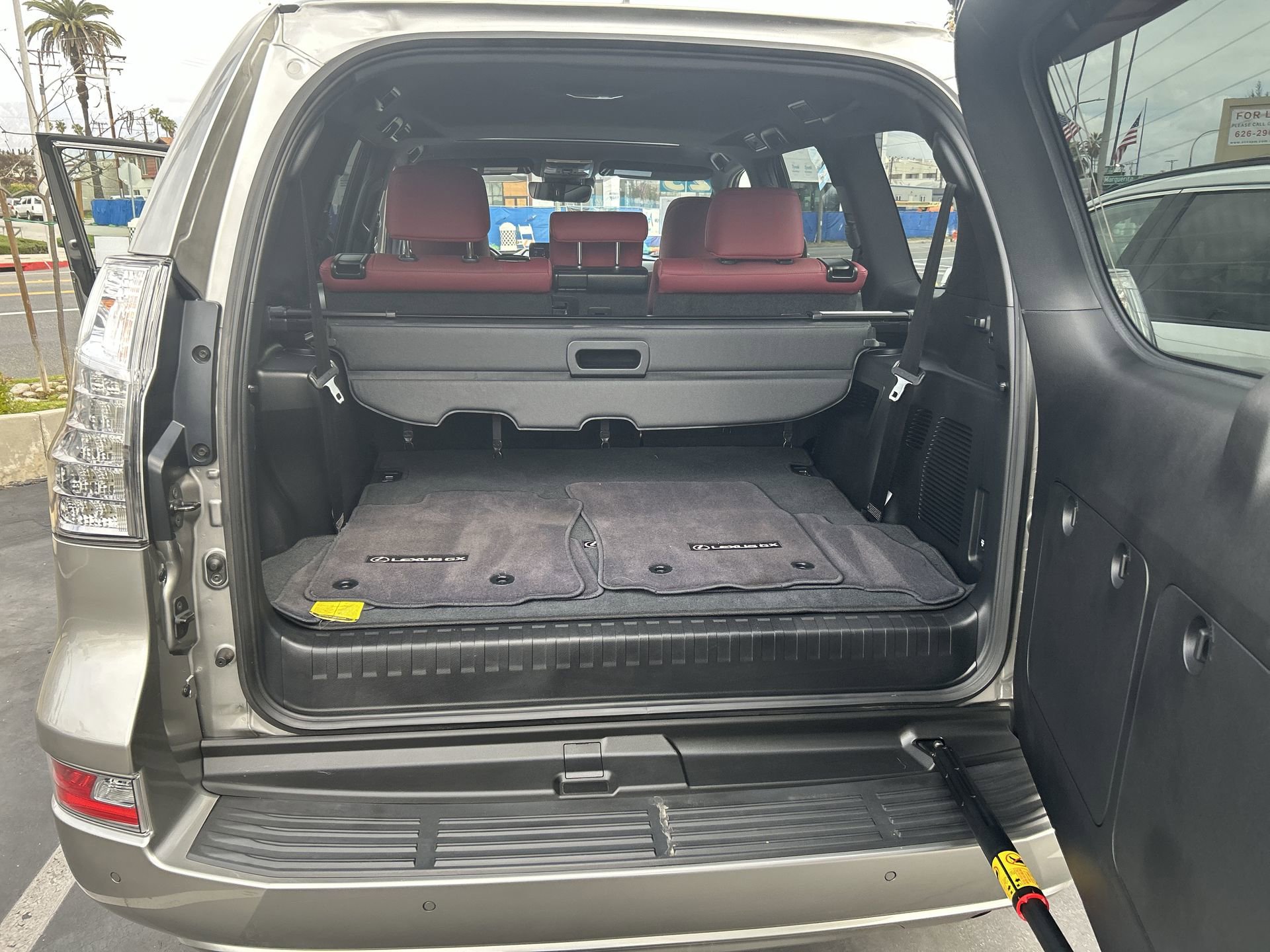 Used 2023 Lexus GX 460 Premium w/ Premium Package image 21