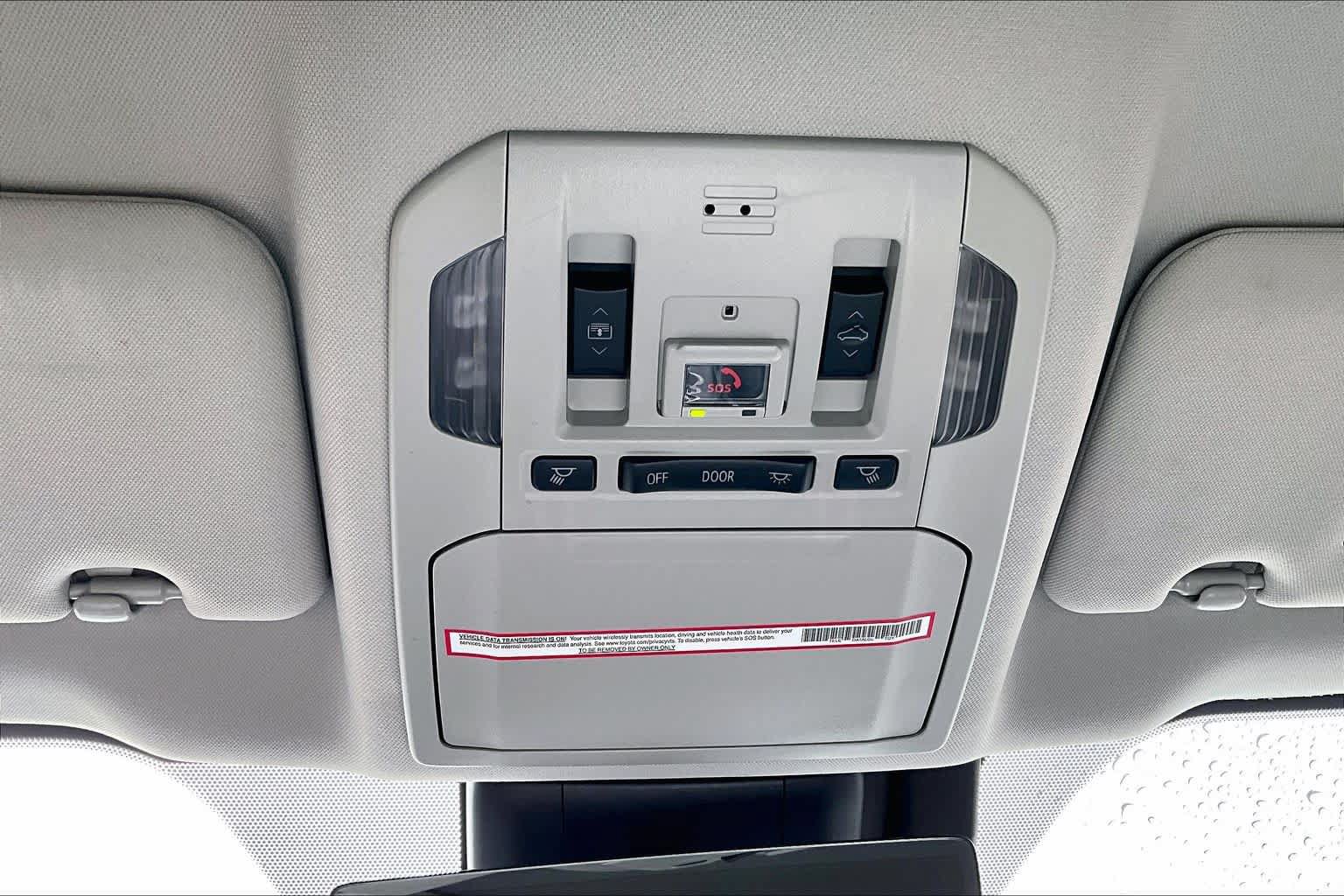 Used 2023 Toyota Highlander Platinum FWD image 33