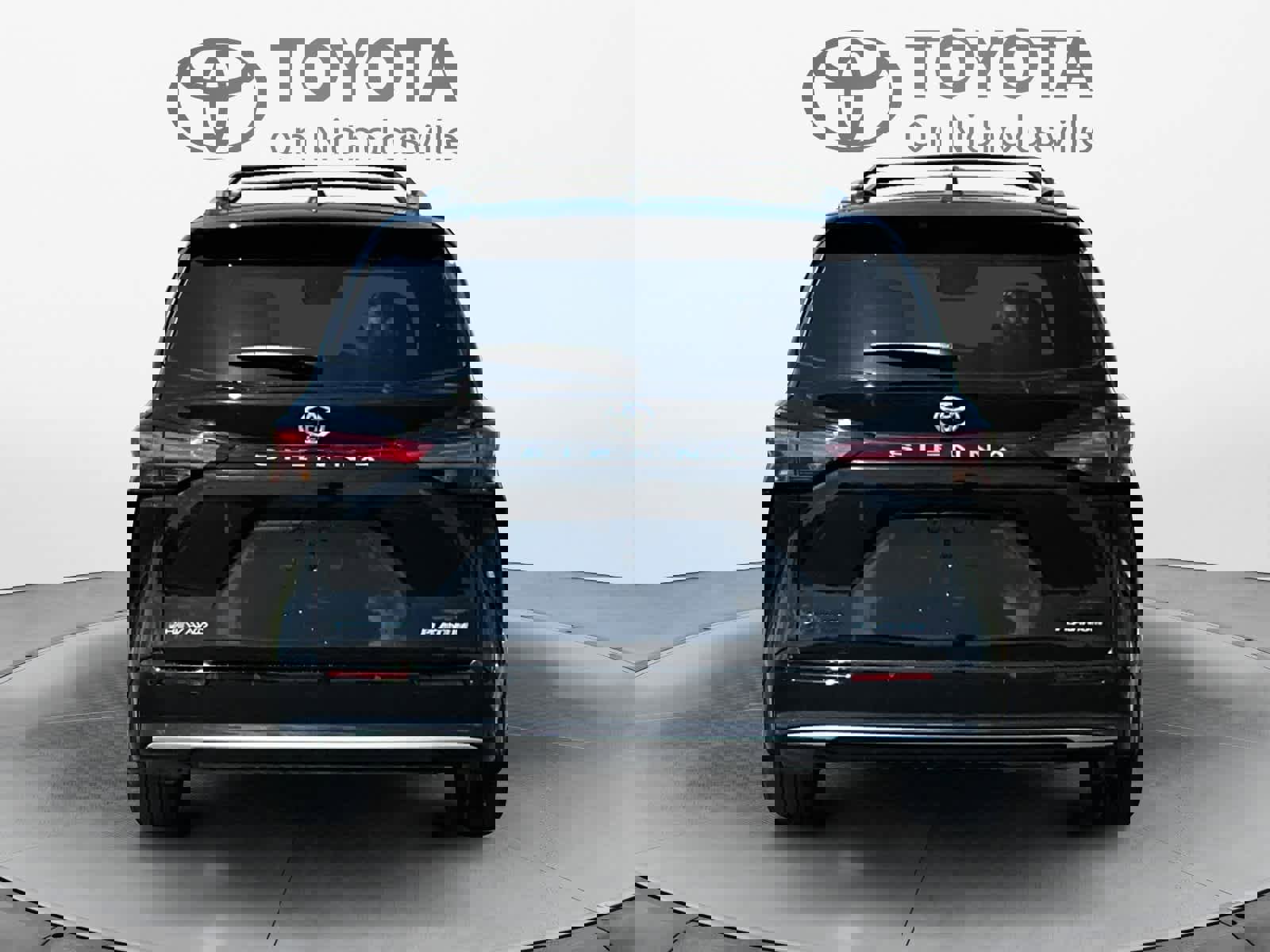 Used 2026 Toyota Sienna Platinum AWD/4WD image 5