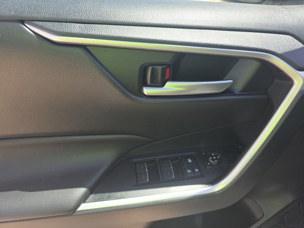 Certified 2024 Toyota RAV4 SE image 13