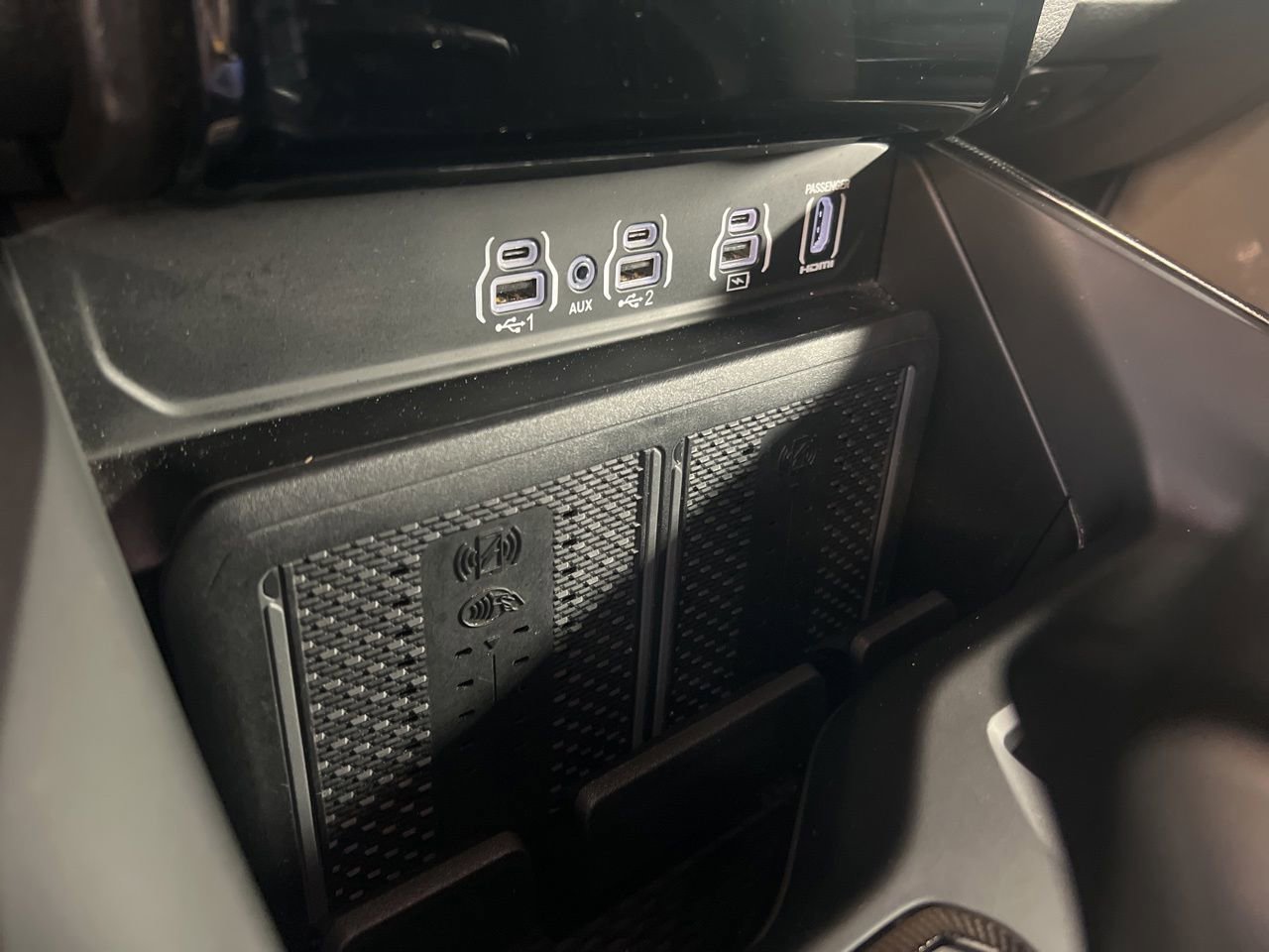 Used 2026 RAM 1500 Rebel w/ G/T Package AWD/4WD image 29