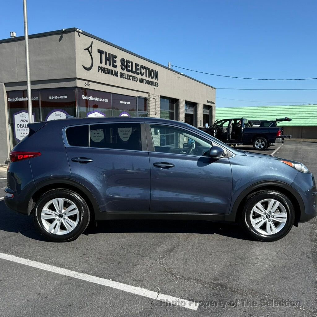 Used 2018 Kia Sportage LX image 18