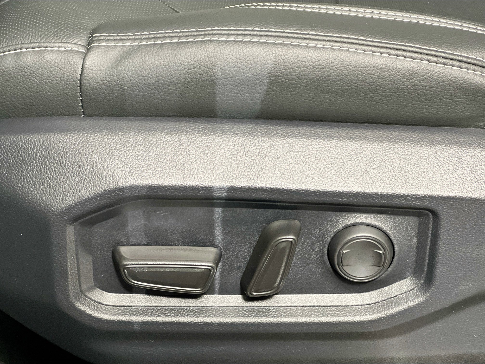 New 2026 Toyota Tundra SR5 image 15