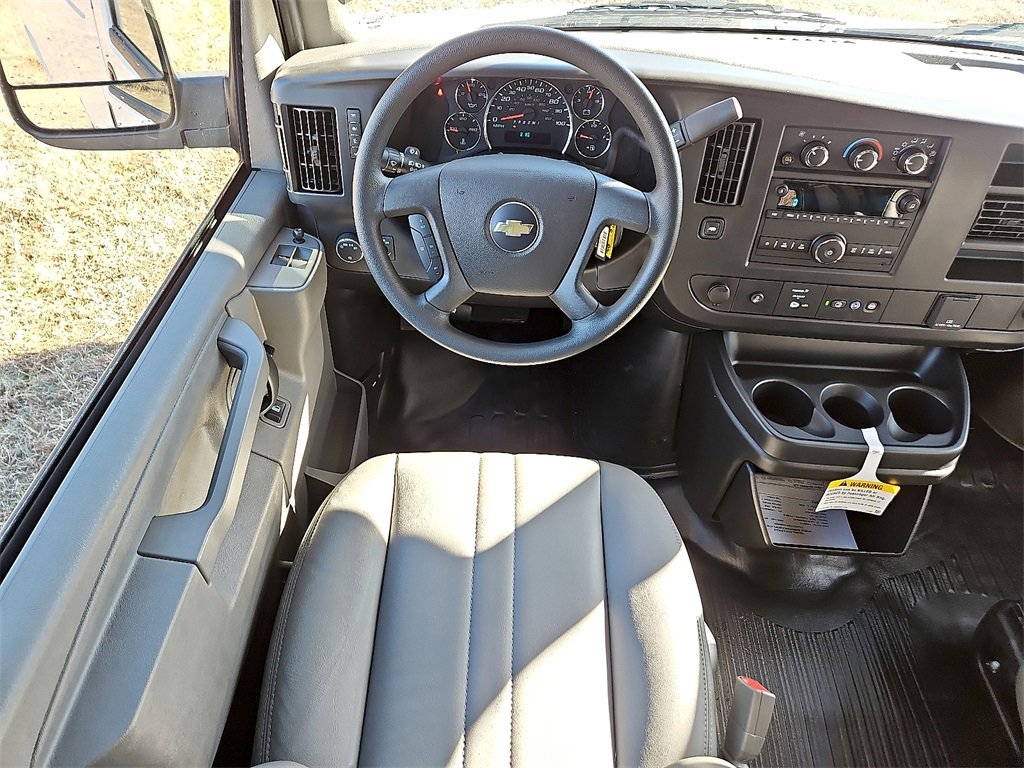 New 2025 Chevrolet Express 2500 w/ Driver Convenience Package image 7