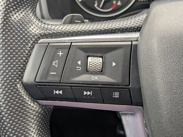 Used 2023 Mitsubishi Outlander ES image 22