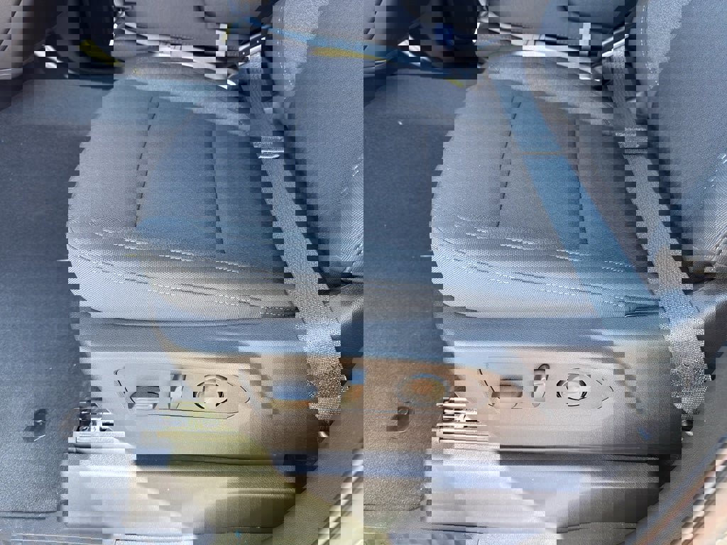 New 2026 Chevrolet Silverado 1500 Custom Trail Boss w/ LPO, Dark Essentials Package image 14