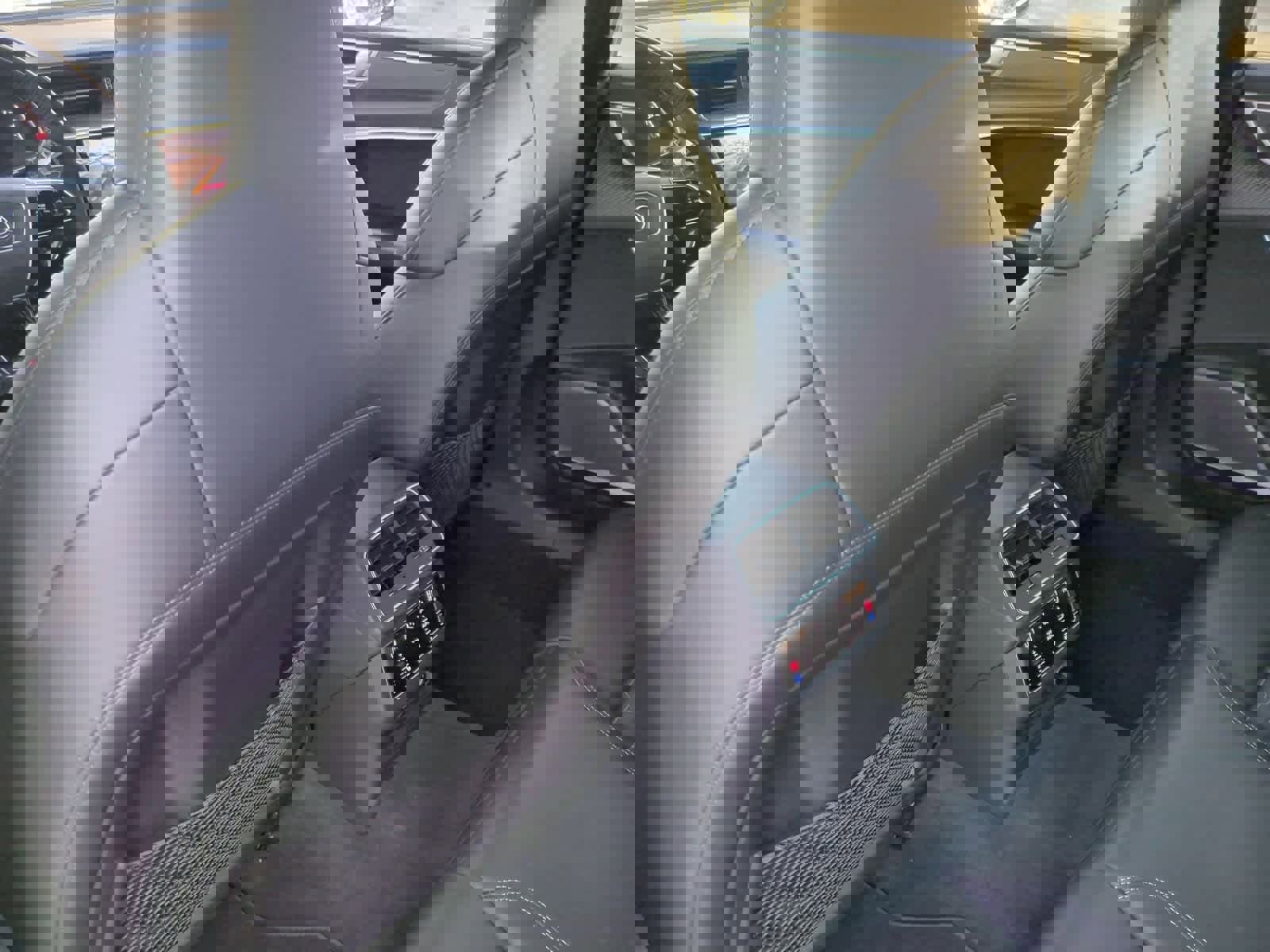 Used 2021 Audi RS 7 Sportback w/ Carbon Optic Package image 18