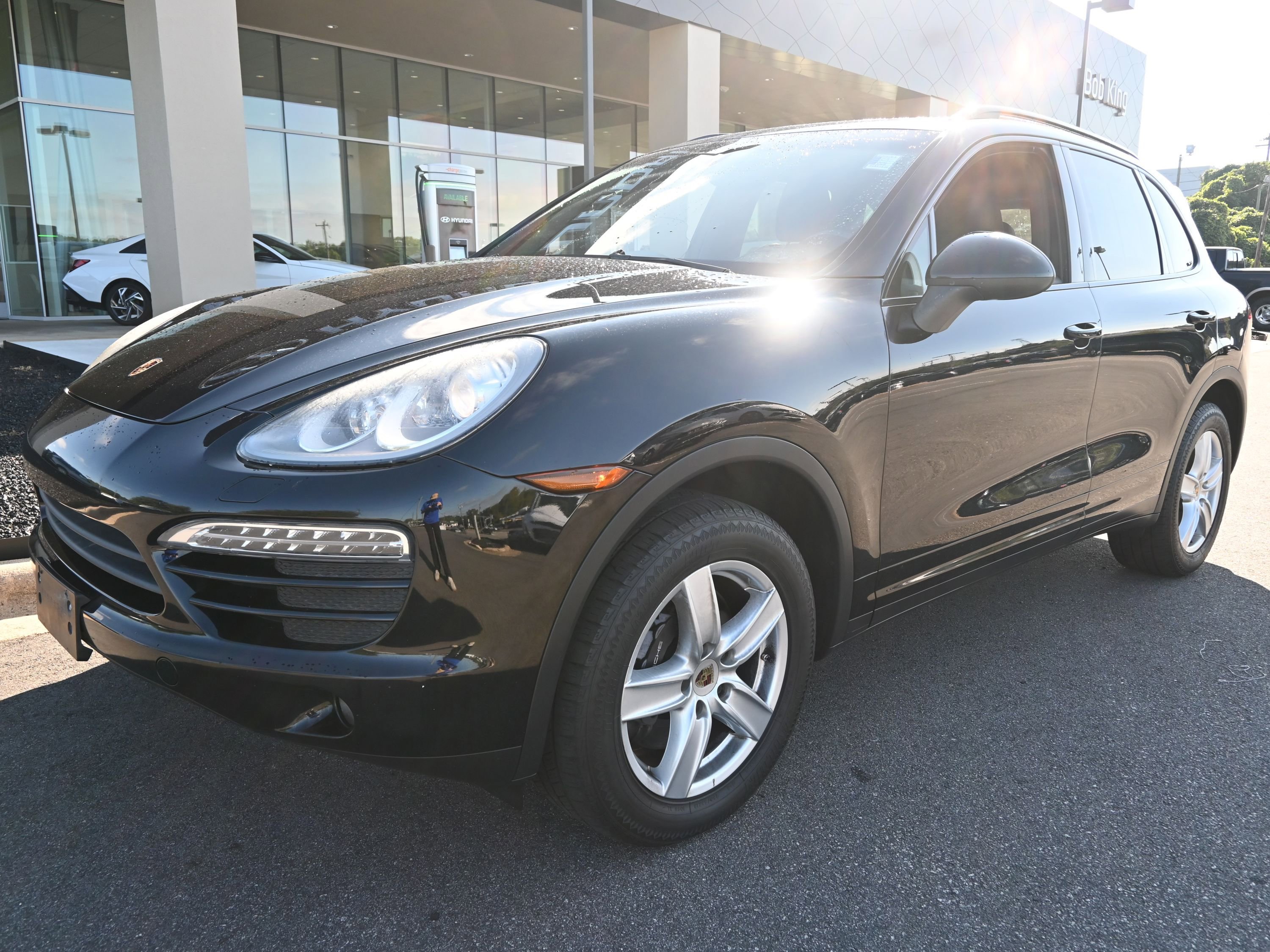 Used 2014 Porsche Cayenne image 2