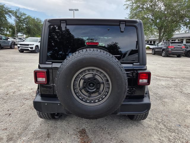 Certified 2019 Jeep Wrangler Unlimited Sahara AWD/4WD image 6
